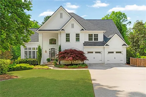 $900,000 | 5555 Hampstead Way, Johns Creek, GA 30097