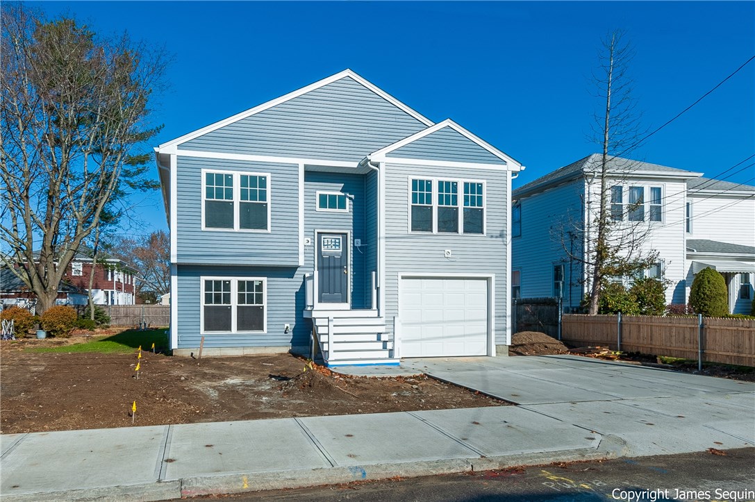 22 Busby Street Pawtucket, RI 02860 - Photo 1 of 8 Gallery Image 1