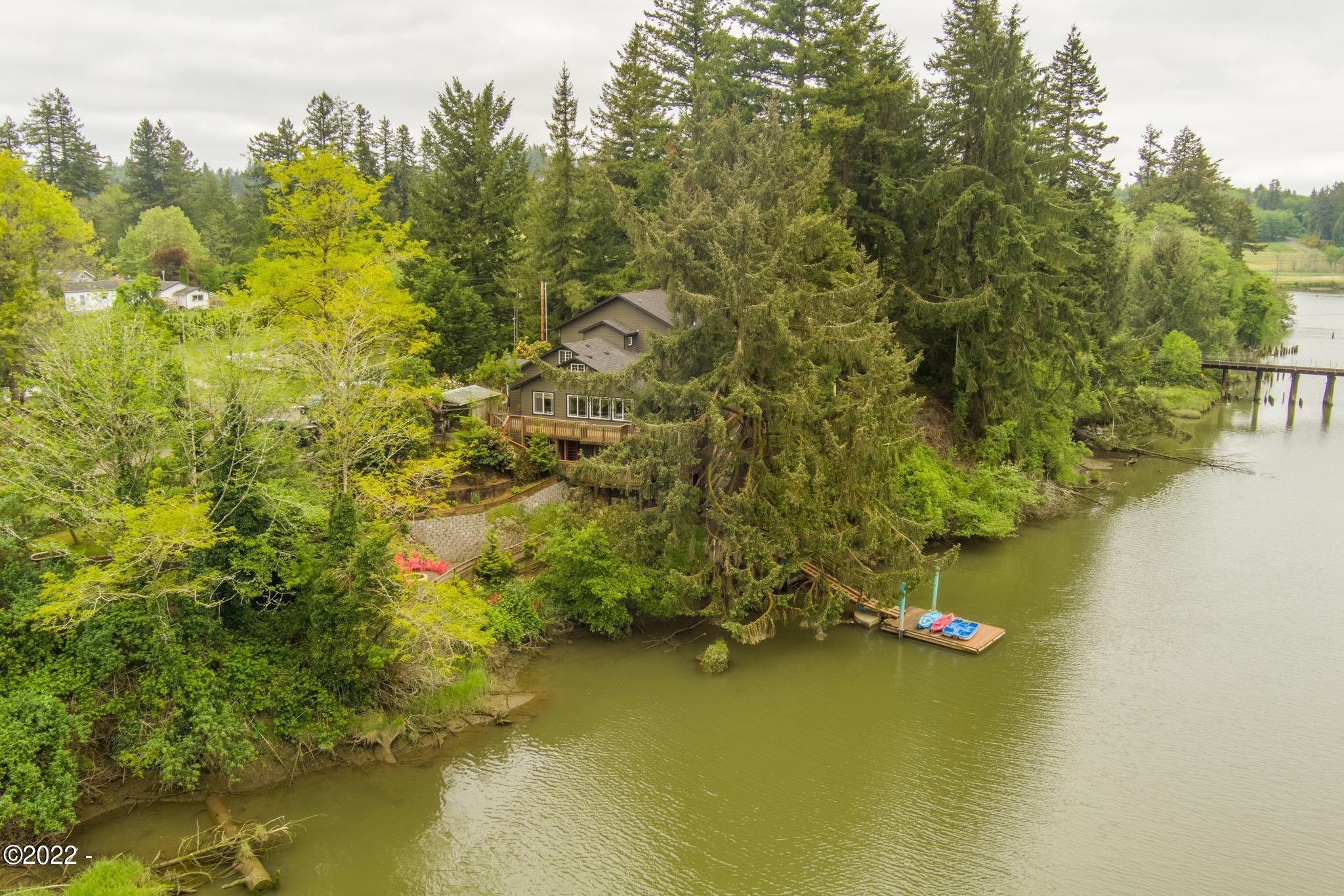 1134 Southeast River Road Toledo, OR 97391 - Photo 70 of 87 River view