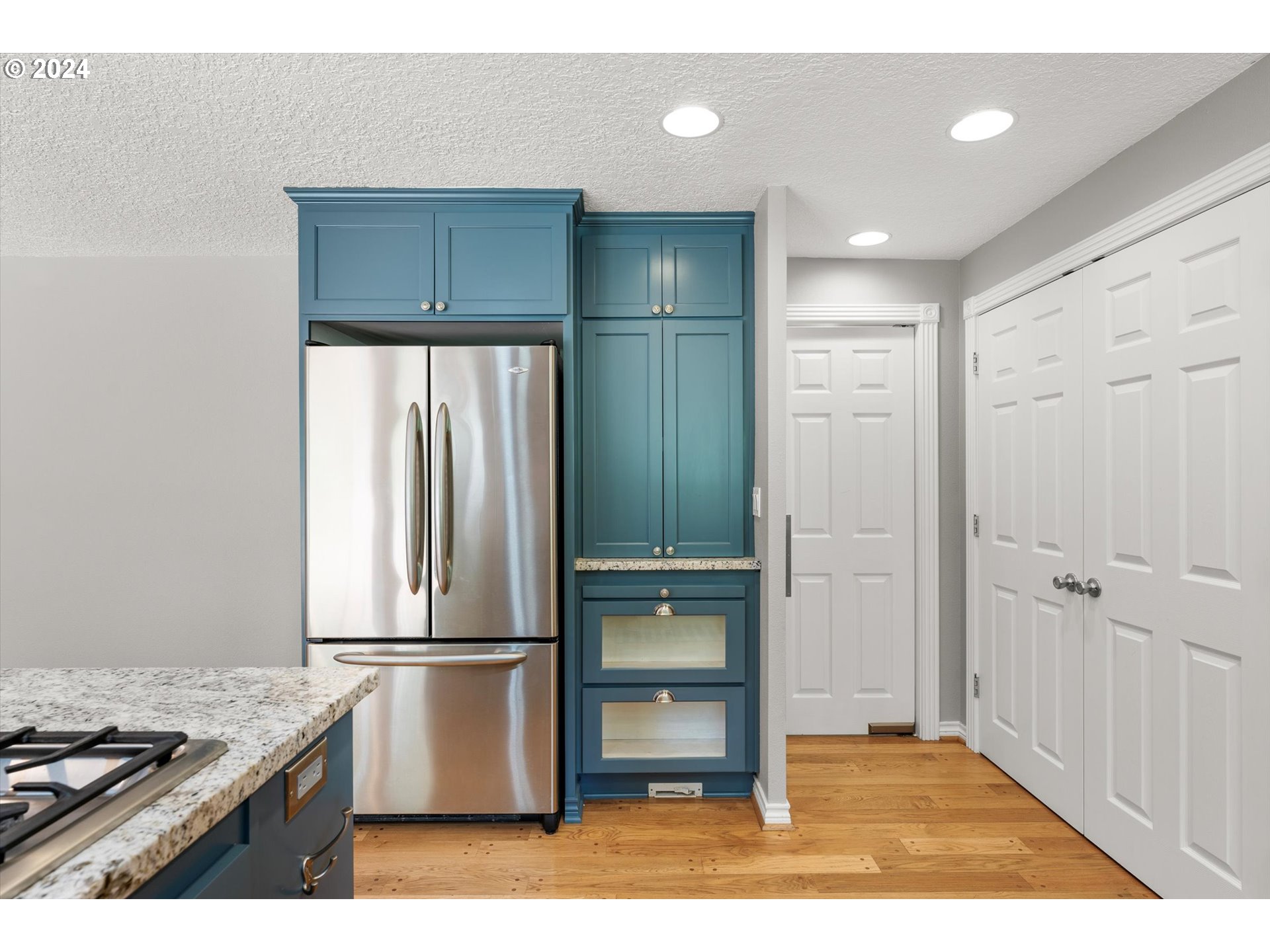 7007 Southwest Robbins Road Tualatin, OR 97062 - Photo 12 of 47 Gallery Image 12