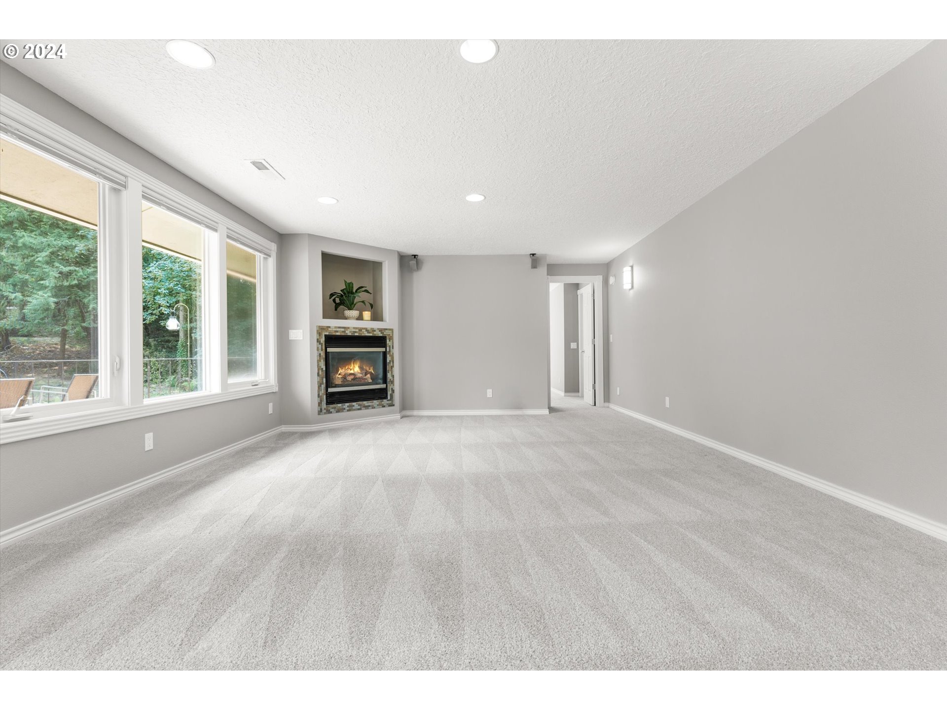 7007 Southwest Robbins Road Tualatin, OR 97062 - Photo 16 of 47 Gallery Image 16