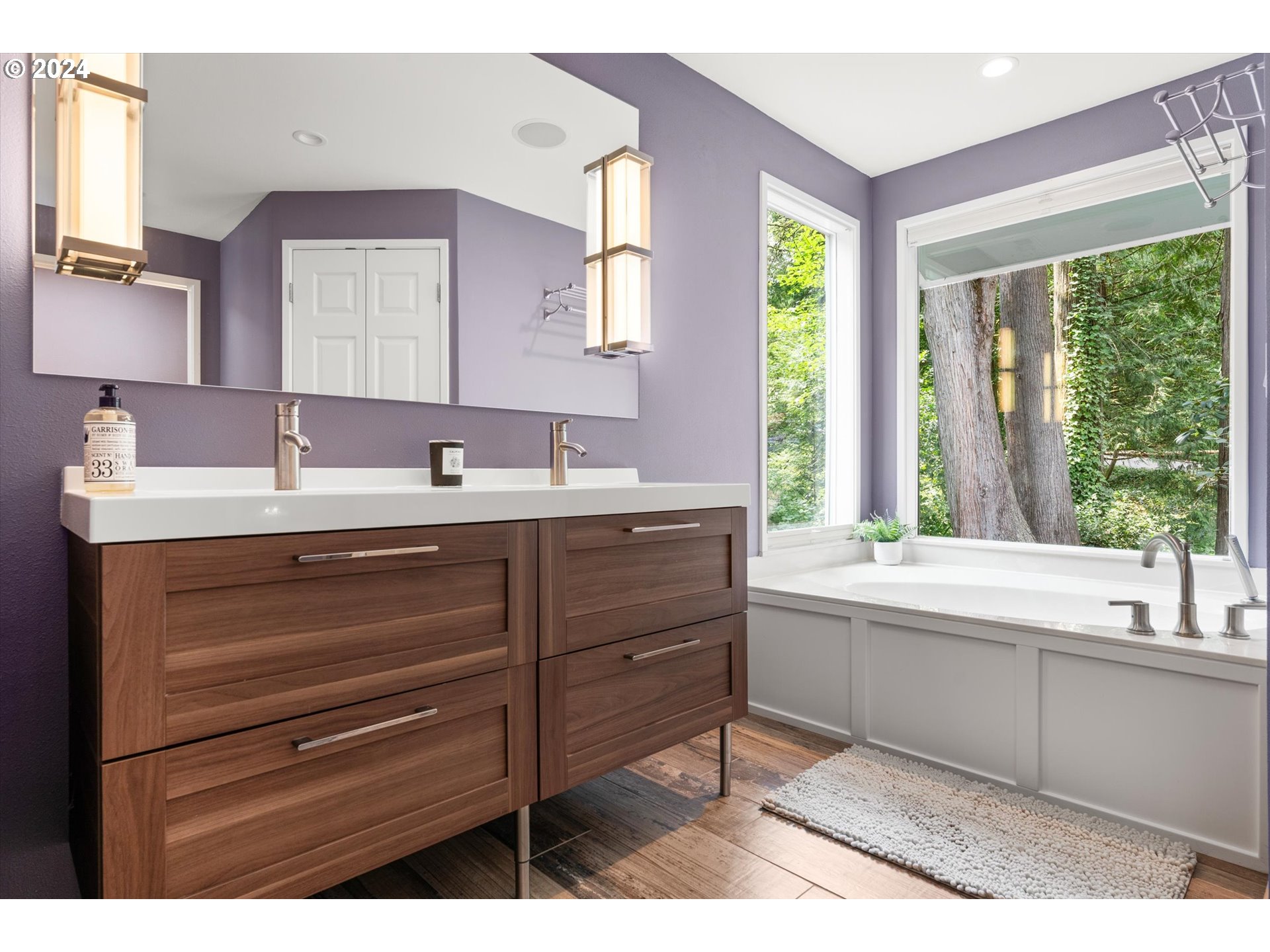 7007 Southwest Robbins Road Tualatin, OR 97062 - Photo 20 of 47 Gallery Image 20