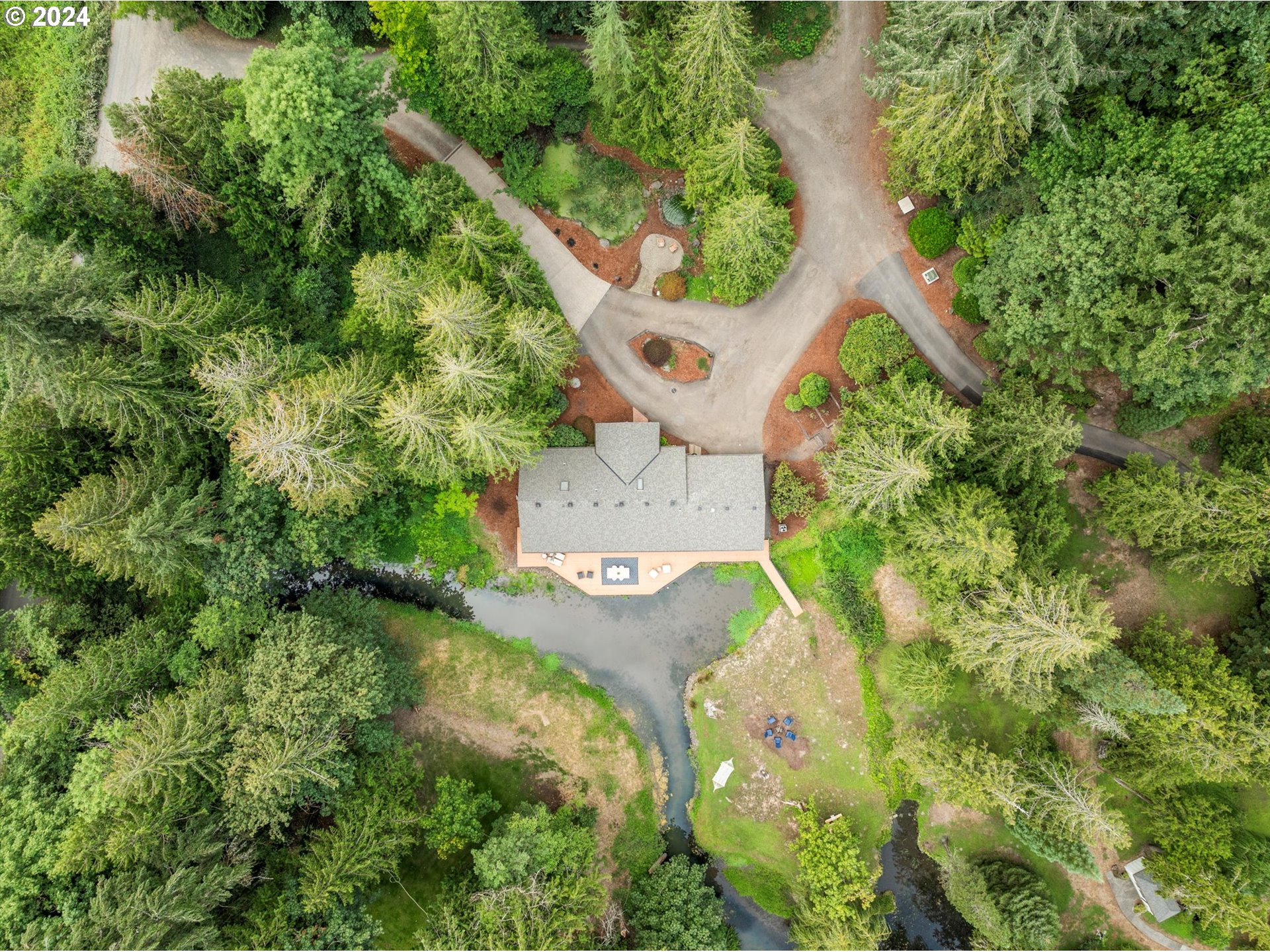 7007 Southwest Robbins Road Tualatin, OR 97062 - Photo 45 of 47 Gallery Image 45