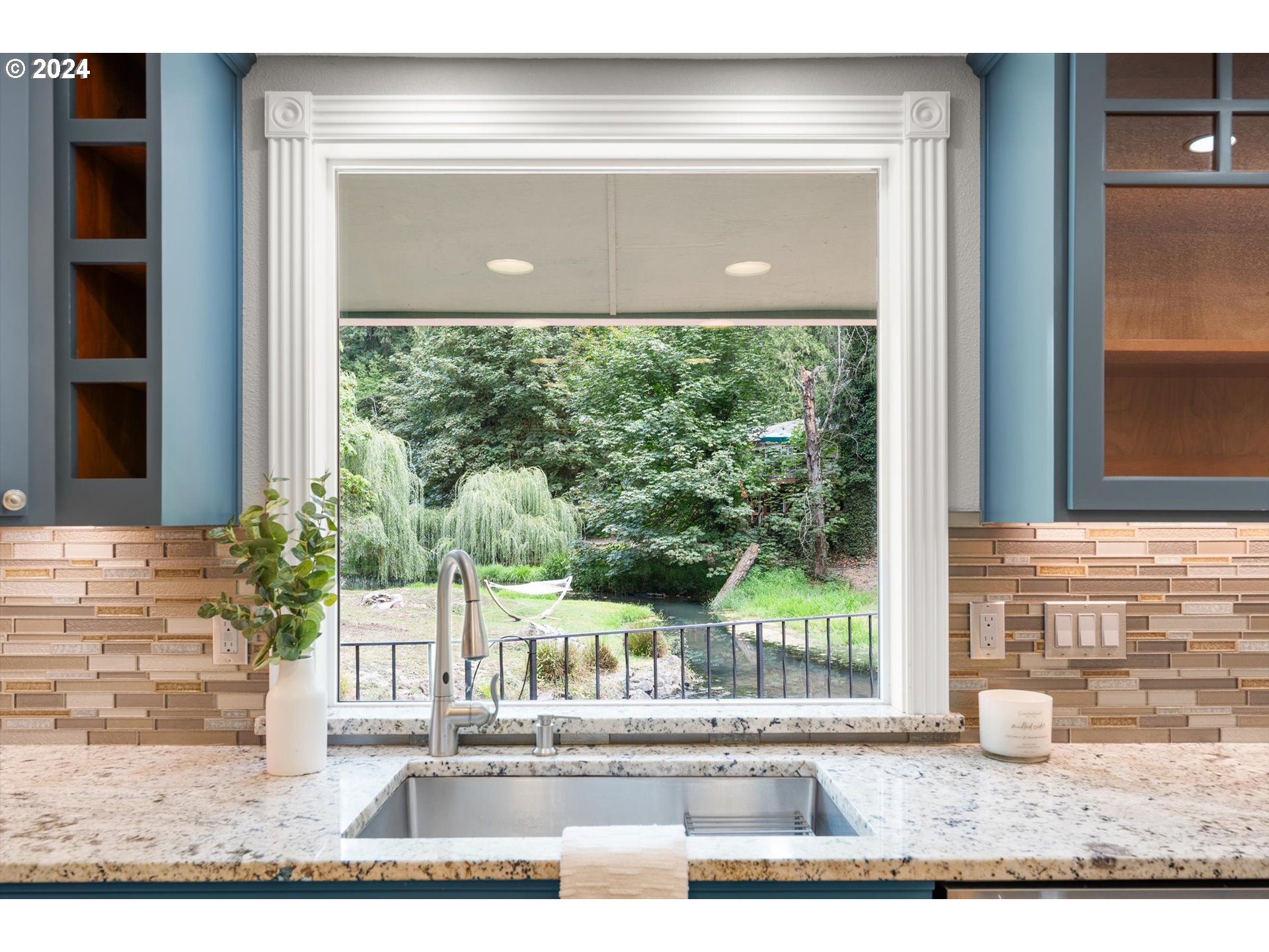 7007 Southwest Robbins Road Tualatin, OR 97062 - Photo 9 of 47 Gallery Image 9
