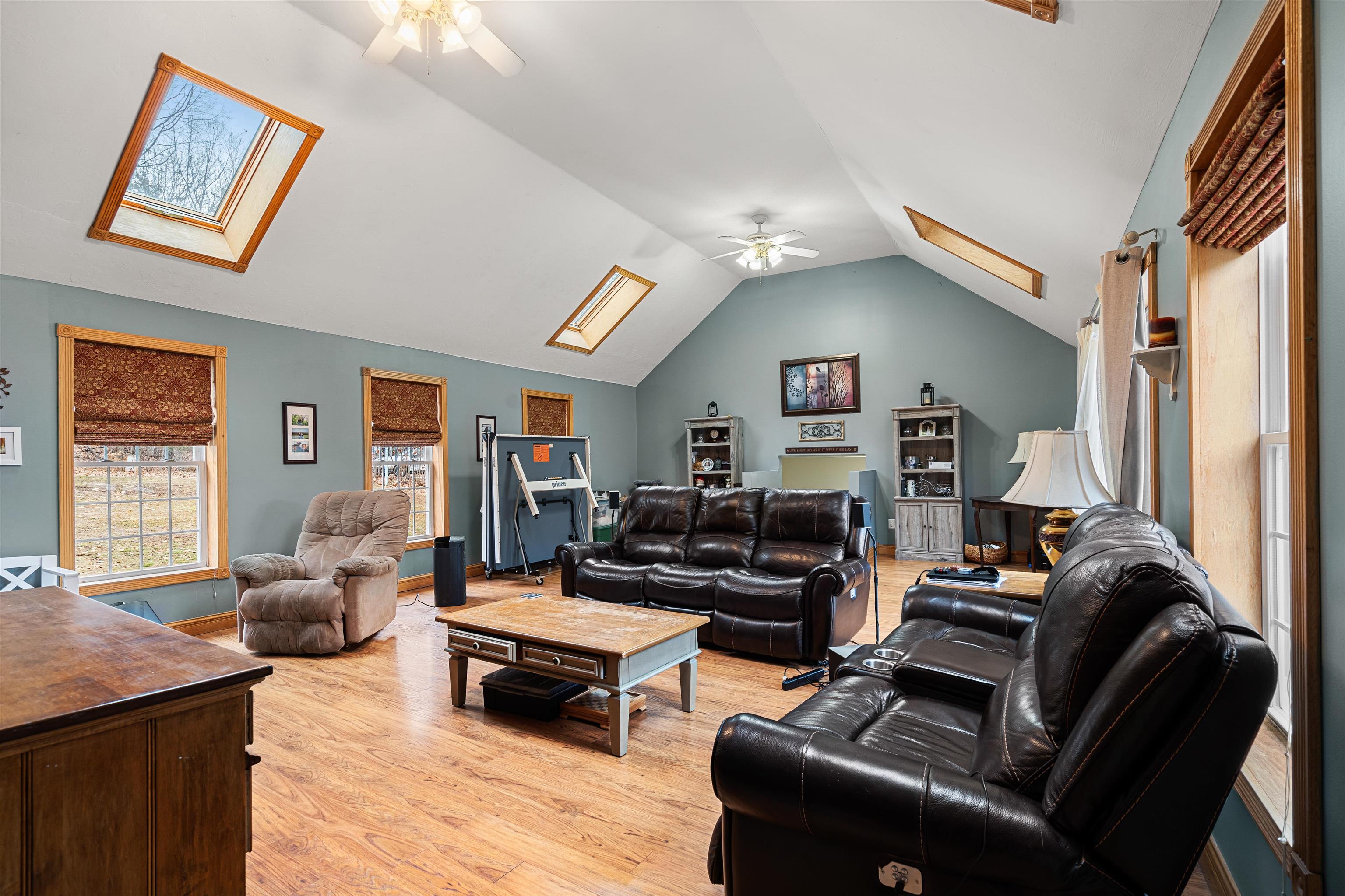 17 Hammond Road Deerfield, NH 03037 - Photo 31 of 36