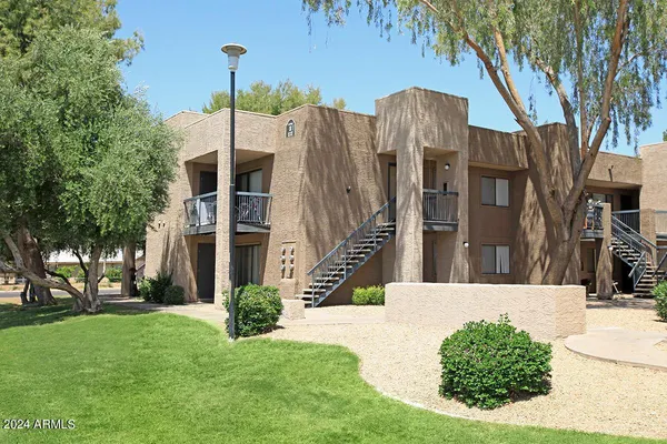 $72,000 | 3810 North Maryvale Parkway, Unit 1098, Phoenix, AZ 85031