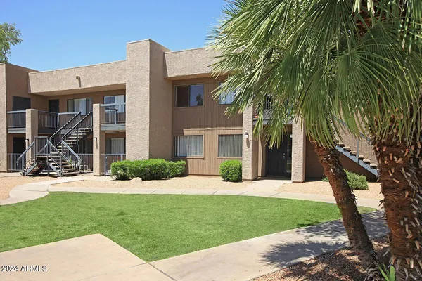 $72,000 | 3810 North Maryvale Parkway, Unit 1098, Phoenix, AZ 85031