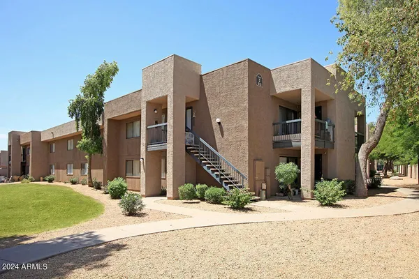 $72,000 | 3810 North Maryvale Parkway, Unit 1098, Phoenix, AZ 85031