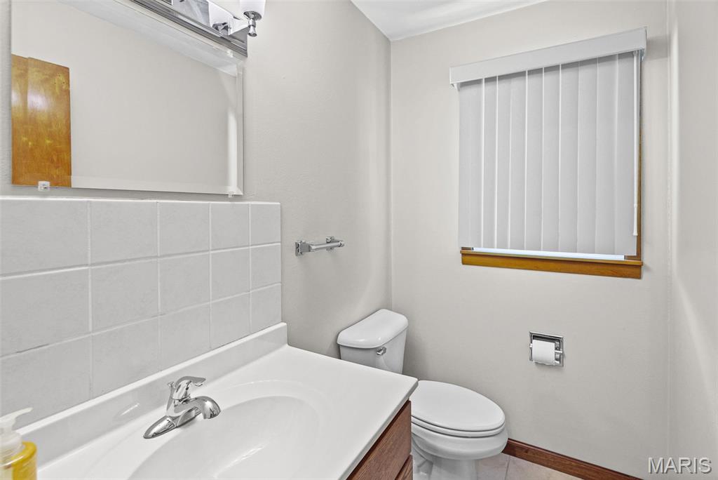 13906 Klaus Lake Road Highland, IL 62249 - Photo 11 of 40 Gallery Image 11