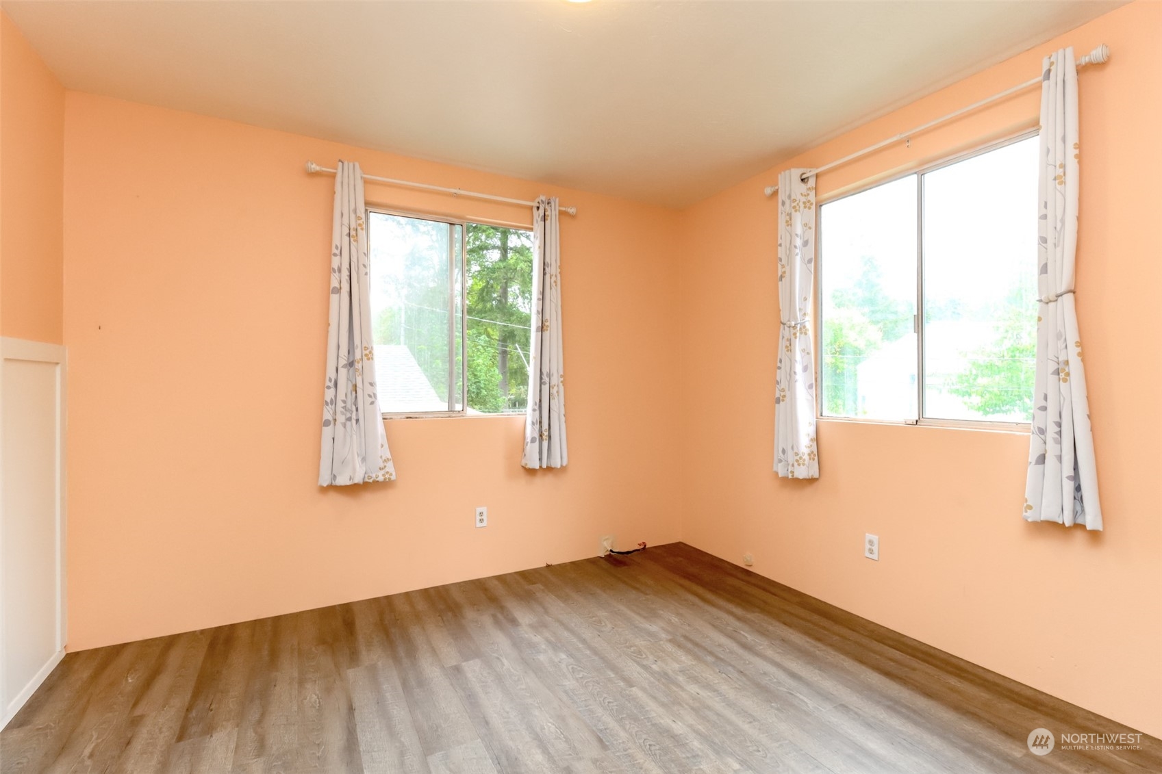 9524 Olalla Valley Road Southeast Port Orchard, WA 98367 - Photo 18 of 32 Gallery Image 18