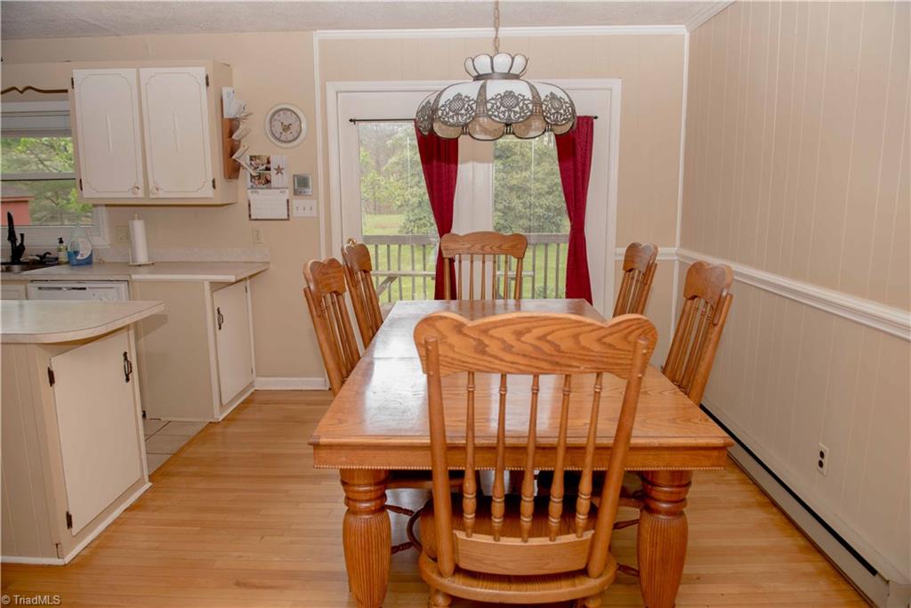 358 Stewart Road Ennice, NC 28623 - Photo 18 of 37
