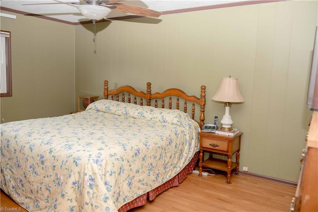 358 Stewart Road Ennice, NC 28623 - Photo 26 of 37