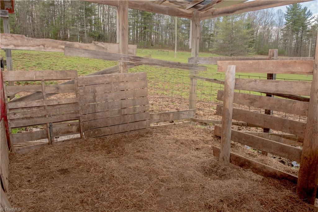 358 Stewart Road Ennice, NC 28623 - Photo 36 of 37