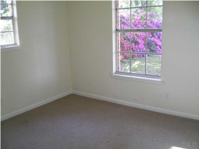 5073 Matthew Road Pace, FL 32571 - Photo 5 of 8