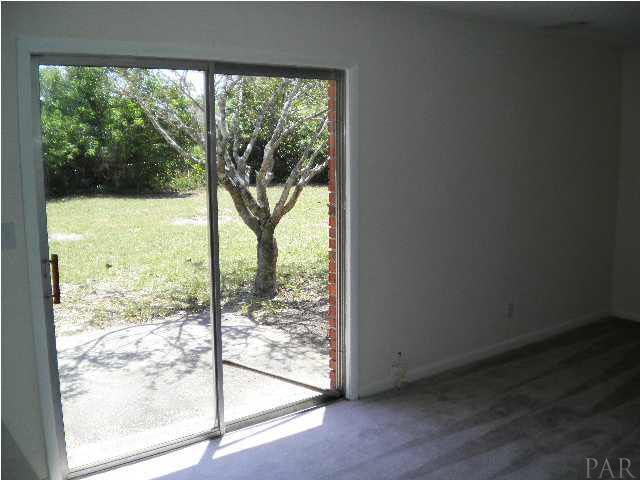 5073 Matthew Road Pace, FL 32571 - Photo 6 of 8