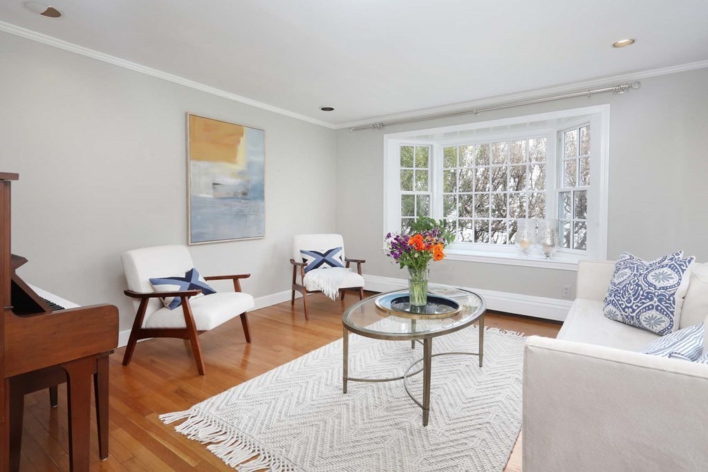 15 Colgate Road Wellesley, MA 02482 - Photo 4 of 17 a living room with furniture and a potted plant