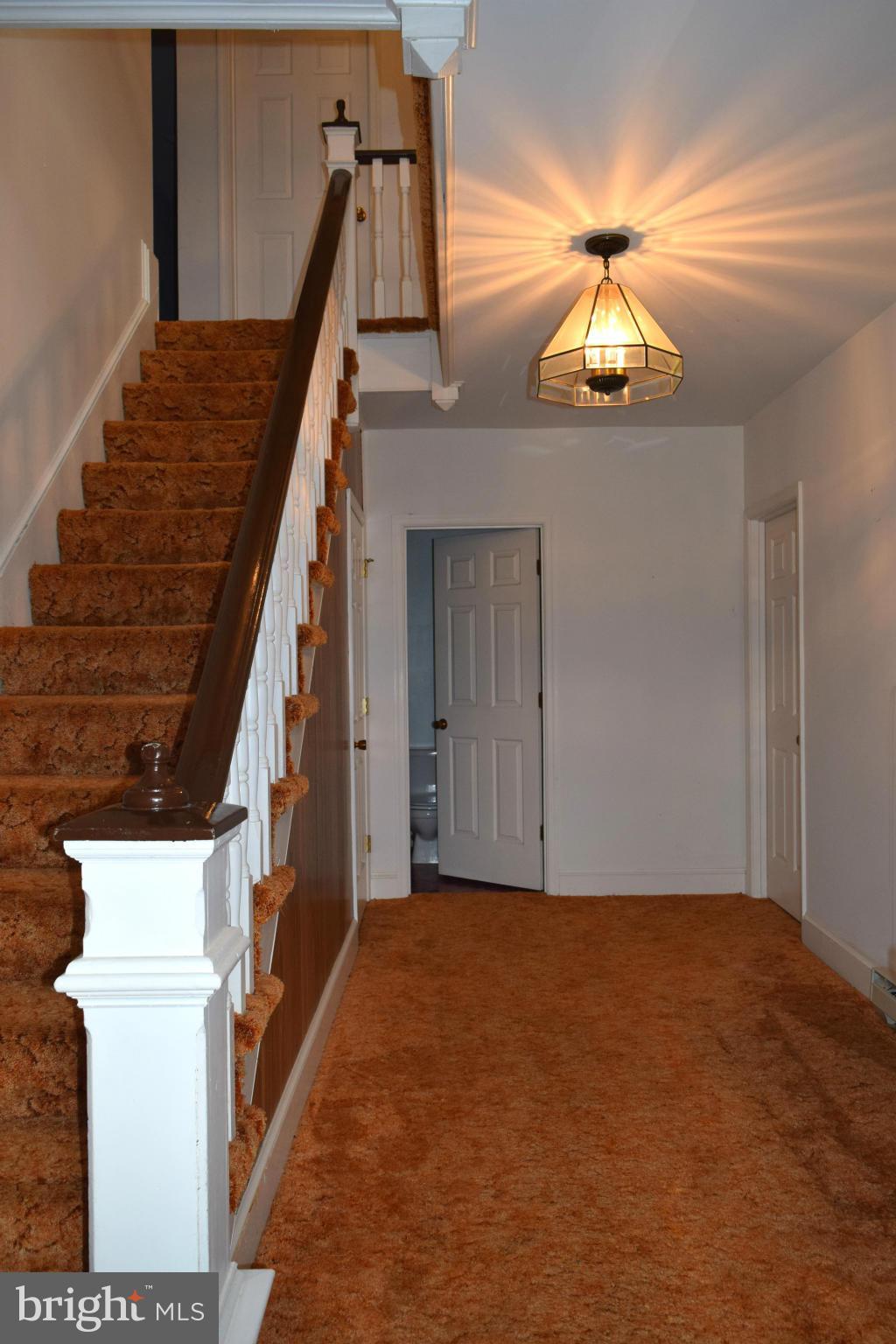 110 Persistence Lane Castleton, VA 22716 - Photo 18 of 24 a view of an entryway