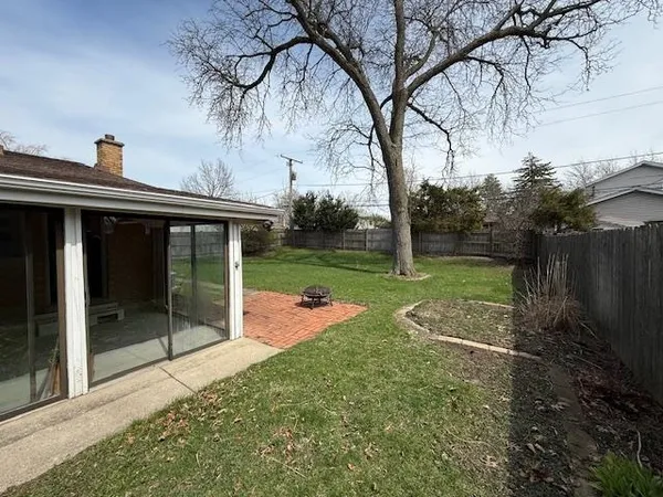 $389,000 | 939 South Grace Street, Lombard, IL 60148