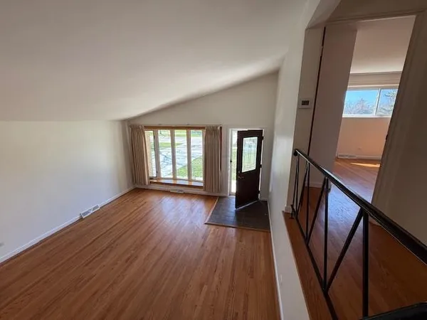 $389,000 | 939 South Grace Street, Lombard, IL 60148