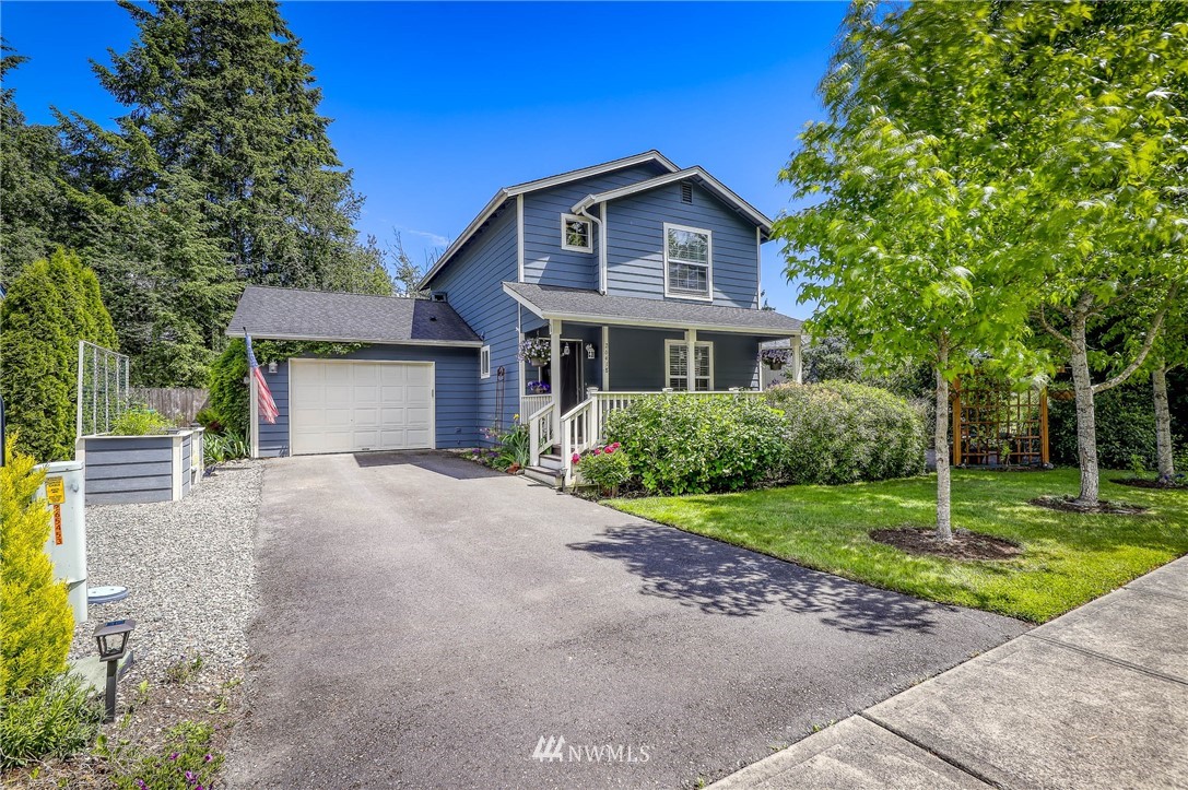 26418 Barrett Road Northeast Kingston, WA 98346 - Photo 1 of 34 Gallery Image 1