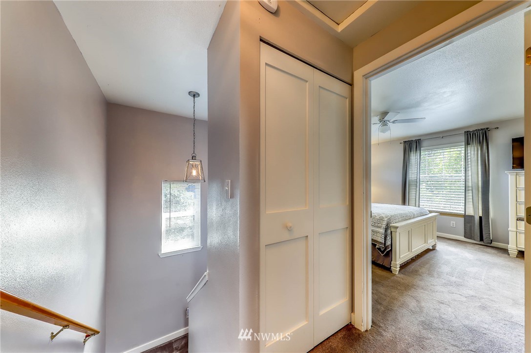 26418 Barrett Road Northeast Kingston, WA 98346 - Photo 21 of 34 Gallery Image 21