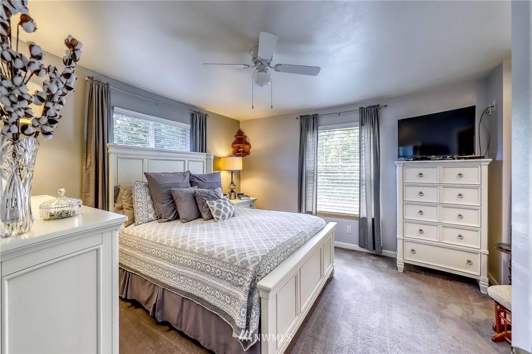 26418 Barrett Road Northeast Kingston, WA 98346 - Photo 22 of 34 Gallery Image 22