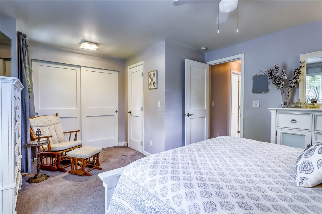 26418 Barrett Road Northeast Kingston, WA 98346 - Photo 24 of 34 Gallery Image 24
