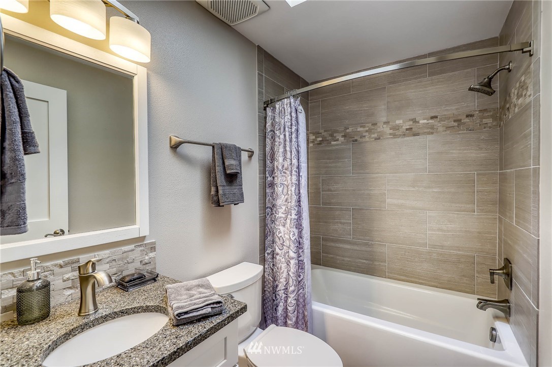 26418 Barrett Road Northeast Kingston, WA 98346 - Photo 27 of 34 Gallery Image 27