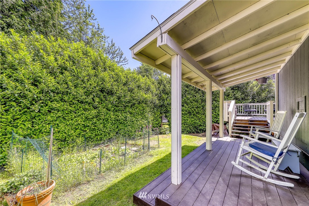26418 Barrett Road Northeast Kingston, WA 98346 - Photo 31 of 34 Gallery Image 31