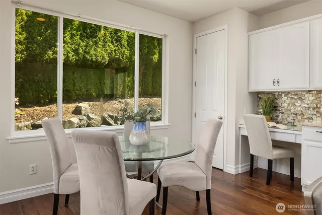 $950,000 | 16148 Parkside Way Southeast, Renton, WA 98058