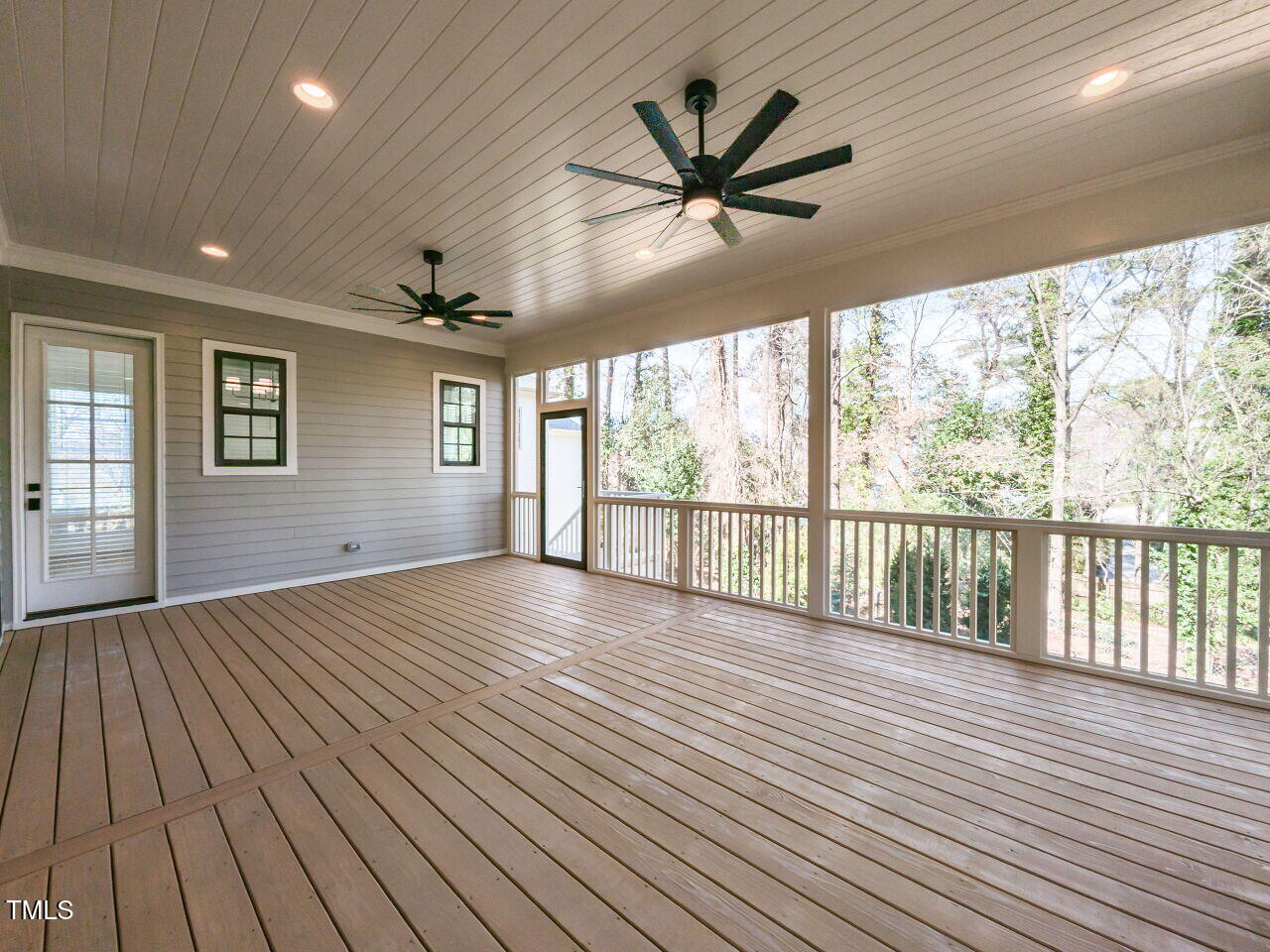 2300 Lyon Street Raleigh, NC 27608 - Photo 48 of 49 046-1280x960-covered-porch