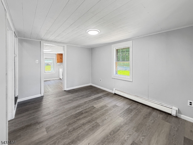 196 Rockport Road Port Murray, NJ 07865 - Photo 10 of 38