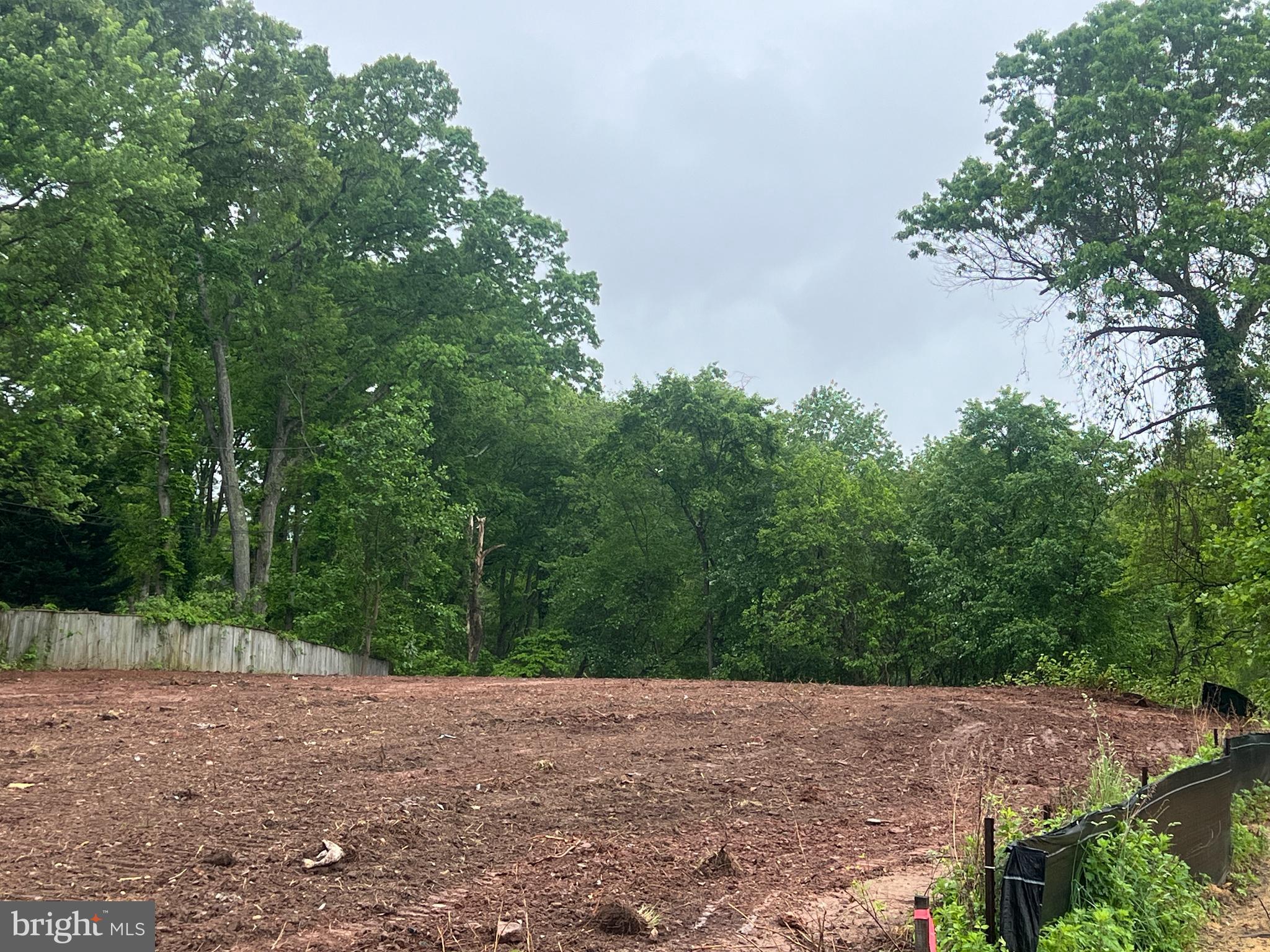 828 Swift Road Pasadena, MD 21122 - Photo 8 of 38 Cleared and ready!