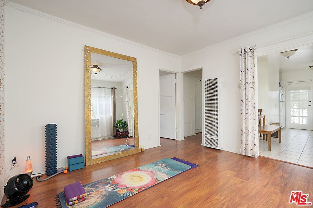 1644 Preuss Road Los Angeles, CA 90035 - Photo 22 of 41 Gallery Image 22