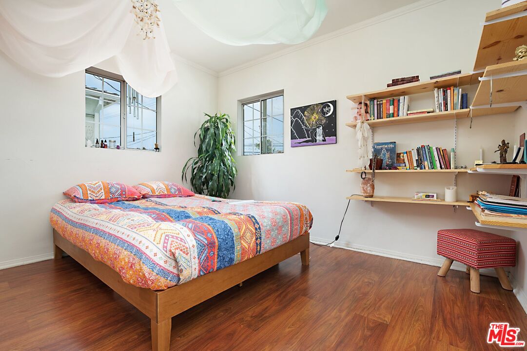1644 Preuss Road Los Angeles, CA 90035 - Photo 25 of 41 Gallery Image 25