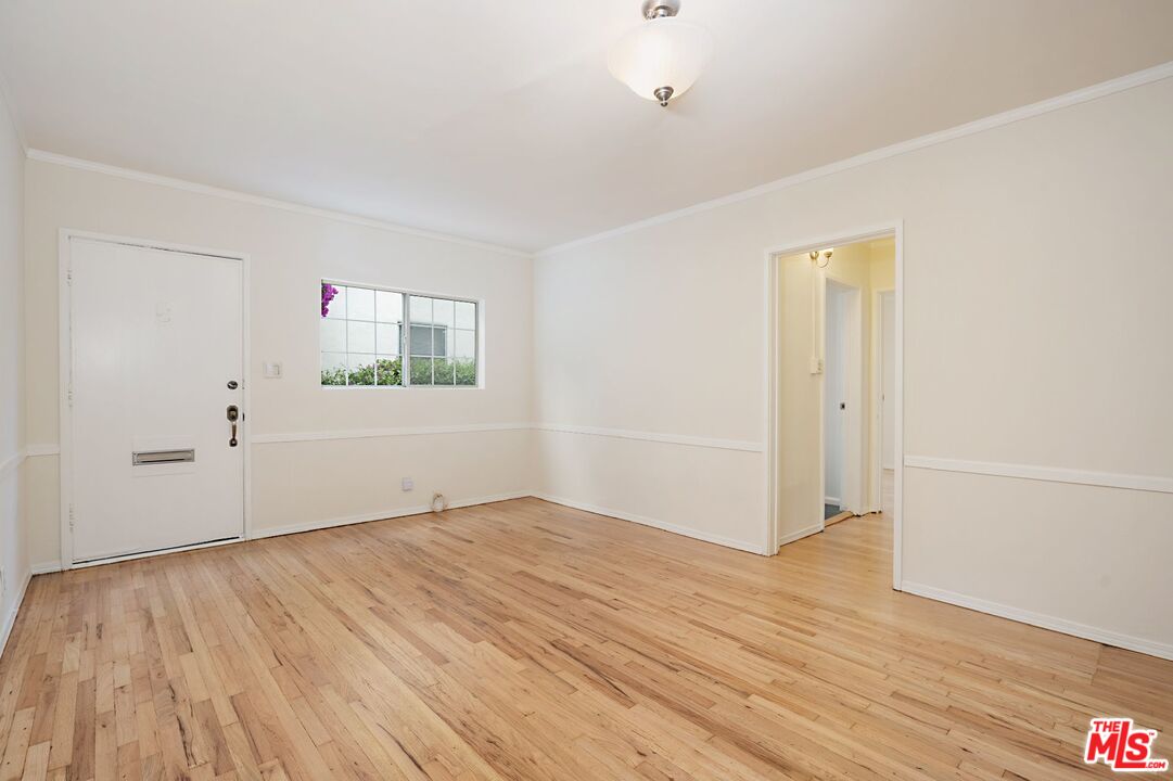 1644 Preuss Road Los Angeles, CA 90035 - Photo 5 of 41 Gallery Image 5