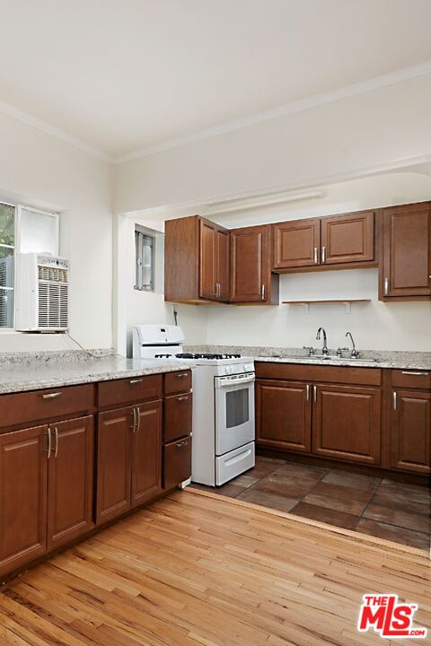 1644 Preuss Road Los Angeles, CA 90035 - Photo 10 of 41 Gallery Image 10
