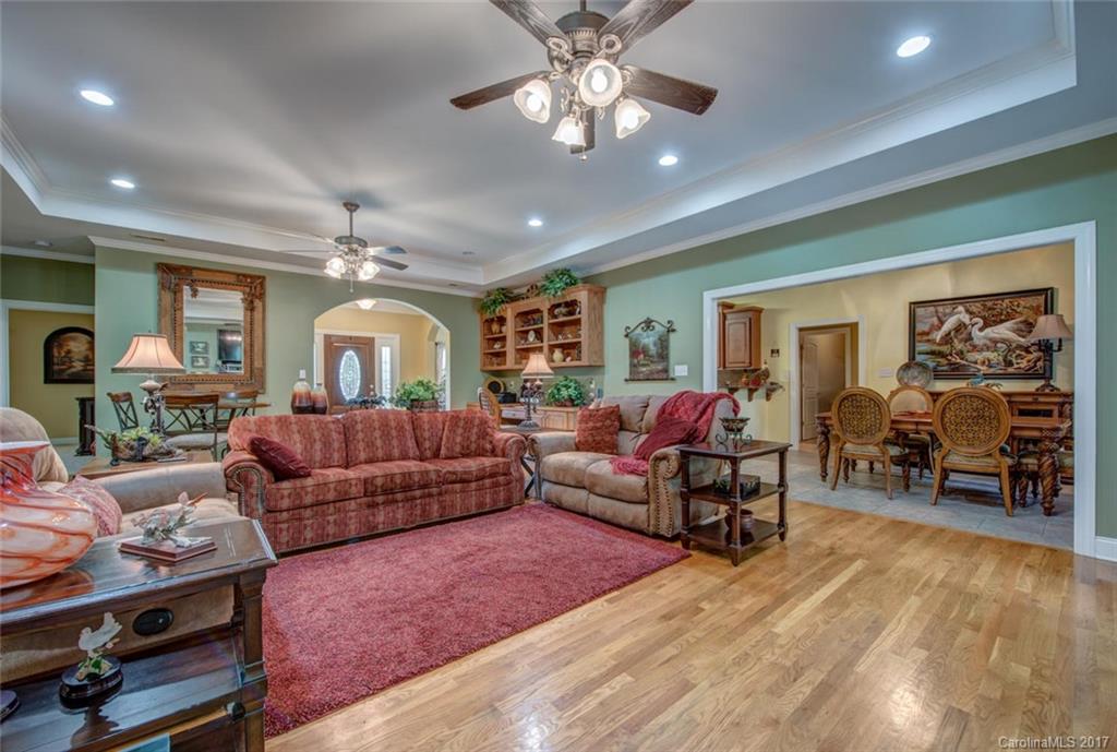 4520 Linwood Road Gastonia, NC 28052 - Photo 10 of 23 Gallery Image 10