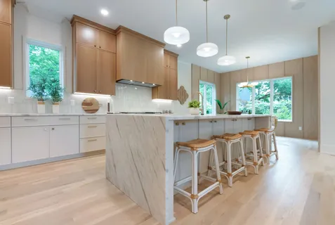 $1,894,900 | 411 Acklen Park Drive, Nashville, TN 37205