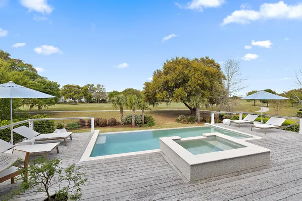 $19,995 | 571 Wading Place, Charleston, SC 29492