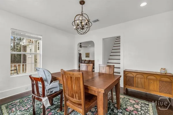 $318,545 | 686 South 4th Street, Jesup, GA 31545