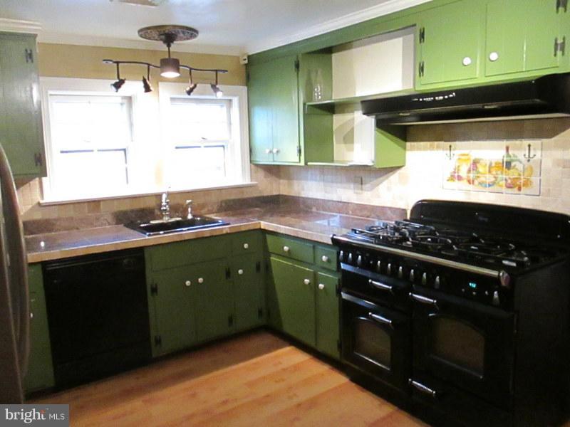9595 Sherburne Farm Road Marshall, VA 20115 - Photo 5 of 21 Kitchen