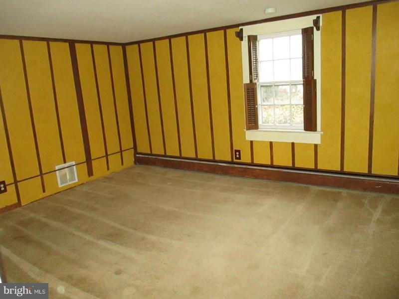 9595 Sherburne Farm Road Marshall, VA 20115 - Photo 7 of 21 TV Room