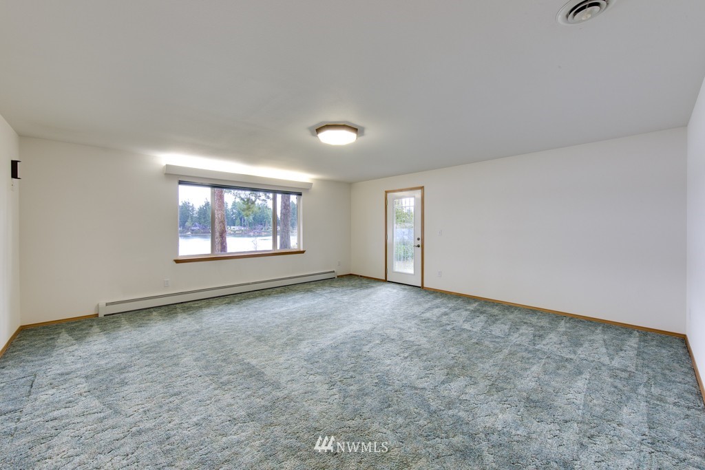 16280 Pearson Road Northeast Poulsbo, WA 98370 - Photo 15 of 25 Gallery Image 15