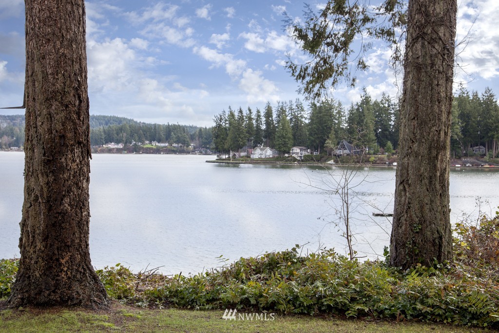 16280 Pearson Road Northeast Poulsbo, WA 98370 - Photo 3 of 25 Gallery Image 3