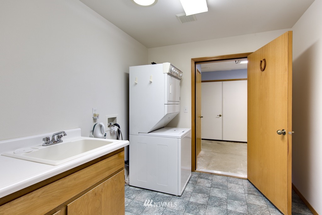16280 Pearson Road Northeast Poulsbo, WA 98370 - Photo 23 of 25 Gallery Image 23