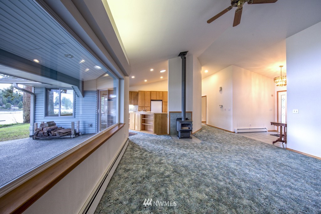 16280 Pearson Road Northeast Poulsbo, WA 98370 - Photo 8 of 25 Gallery Image 8
