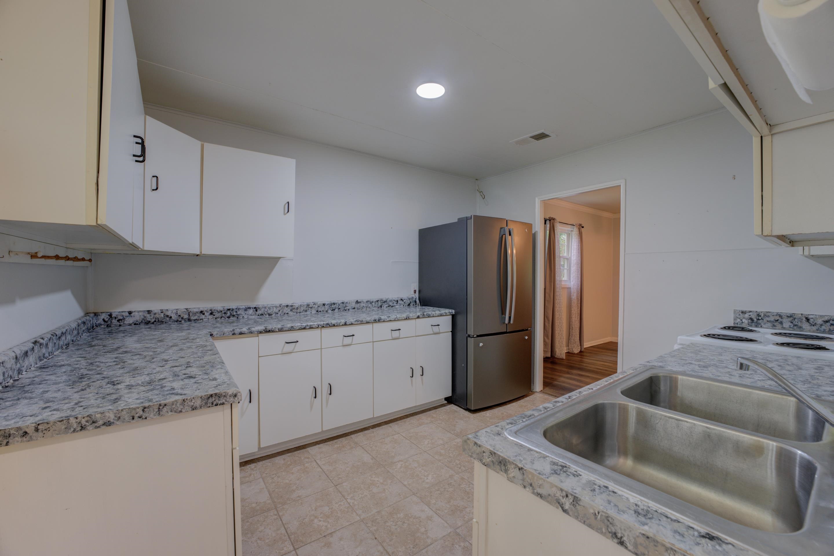 7834 Captain Road Millington, TN 38053 - Photo 8 of 20 Gallery Image 8