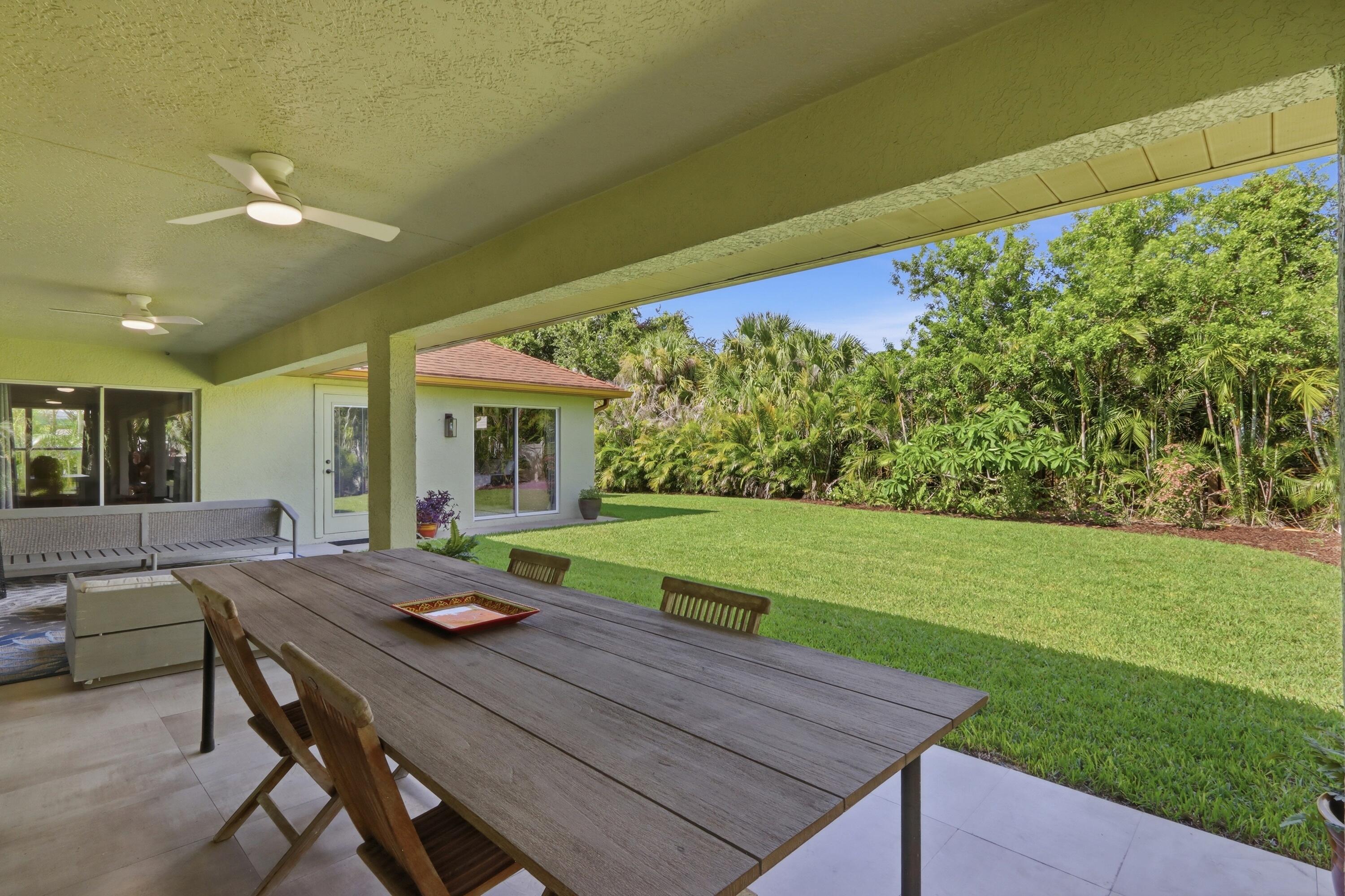 4432 Southwest Paley Road Port St. Lucie, FL 34953 - Photo 31 of 38 42_40. patio