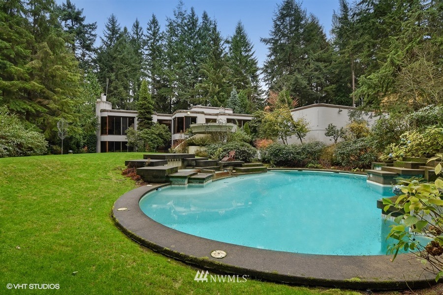 149 Moss Road Shoreline, WA 98177 - Photo 22 of 22 Gallery Image 22